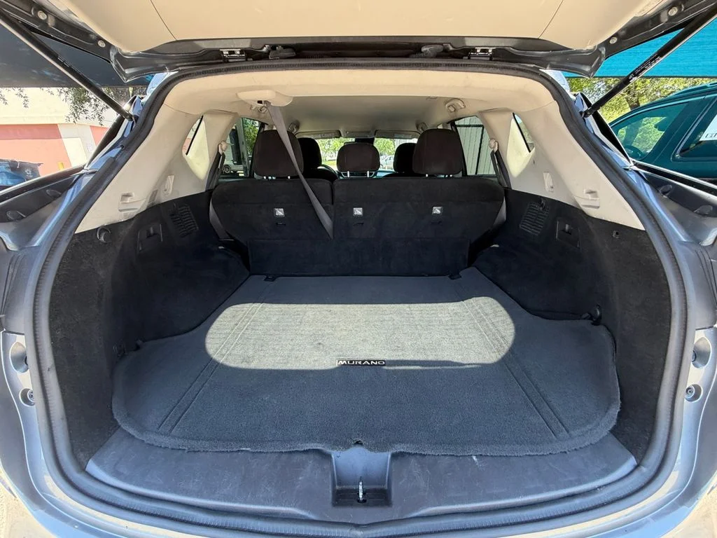 Used 2020 Gray Nissan SV image 19