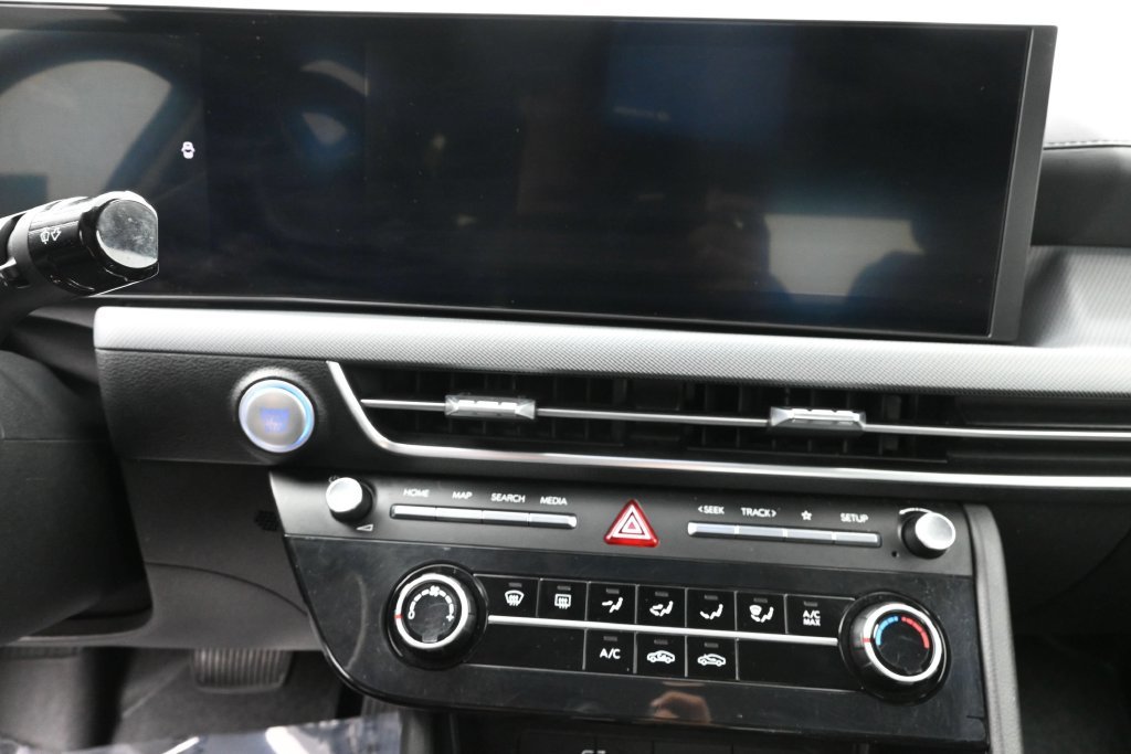 Certified Used 2026 Silver Hyundai SE image 26