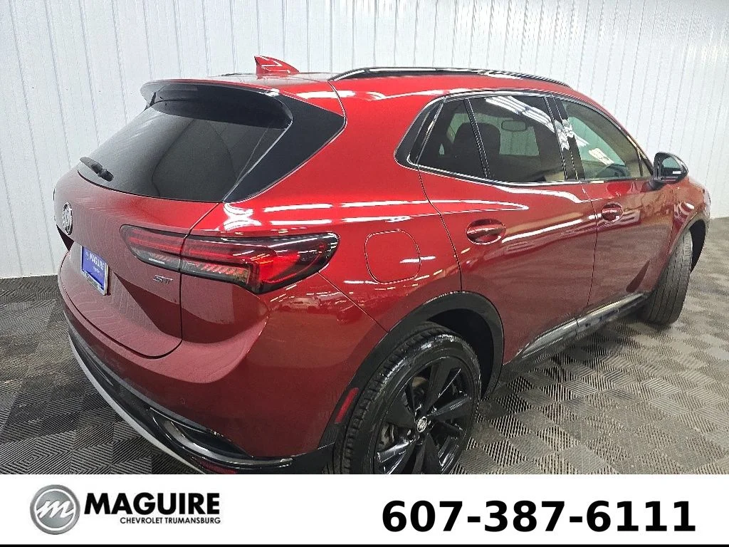 Used 2022 Red Buick Essence image 10