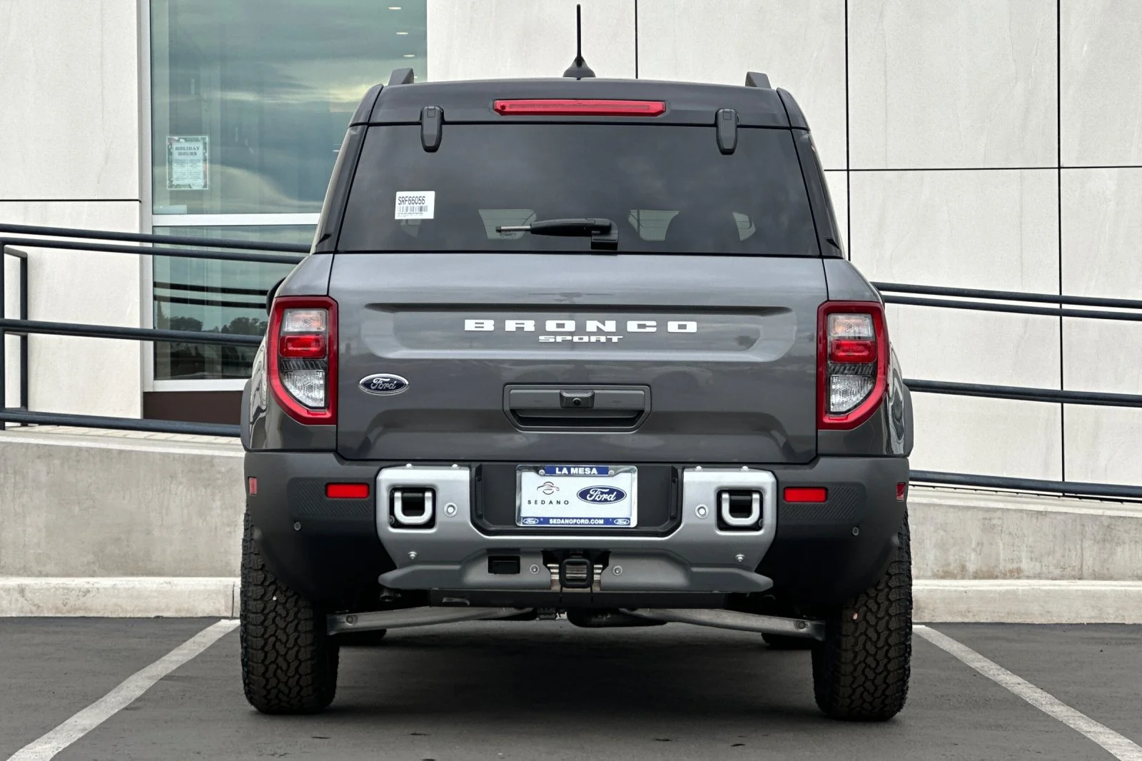 New 2025 Carbonized Gray Metallic Ford Outer Banks® image 4