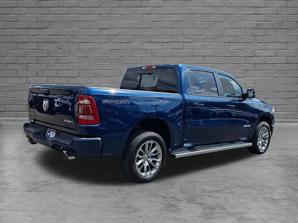 Used 2023 Patriot Blue Pearlcoat Ram Laramie image 12