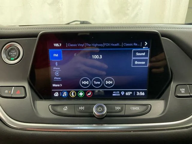 Used 2022 Silver Chevrolet LT image 18