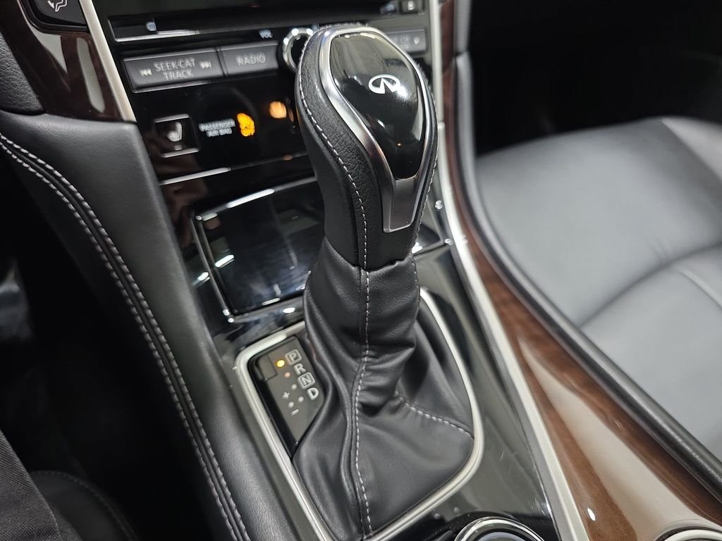 Certified Used 2019 Graphite Shadow INFINITI 3.0t LUXE image 21