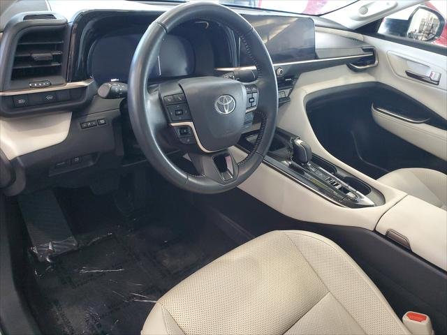 Certified Used 2024 OXYGEN WHITE Toyota  image 19