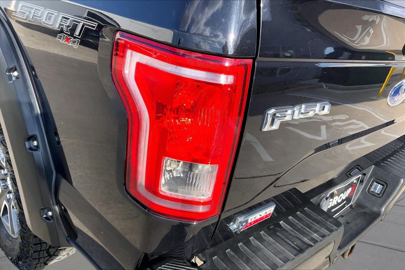 Used 2015 Tuxedo Black Metallic Ford XLT image 25