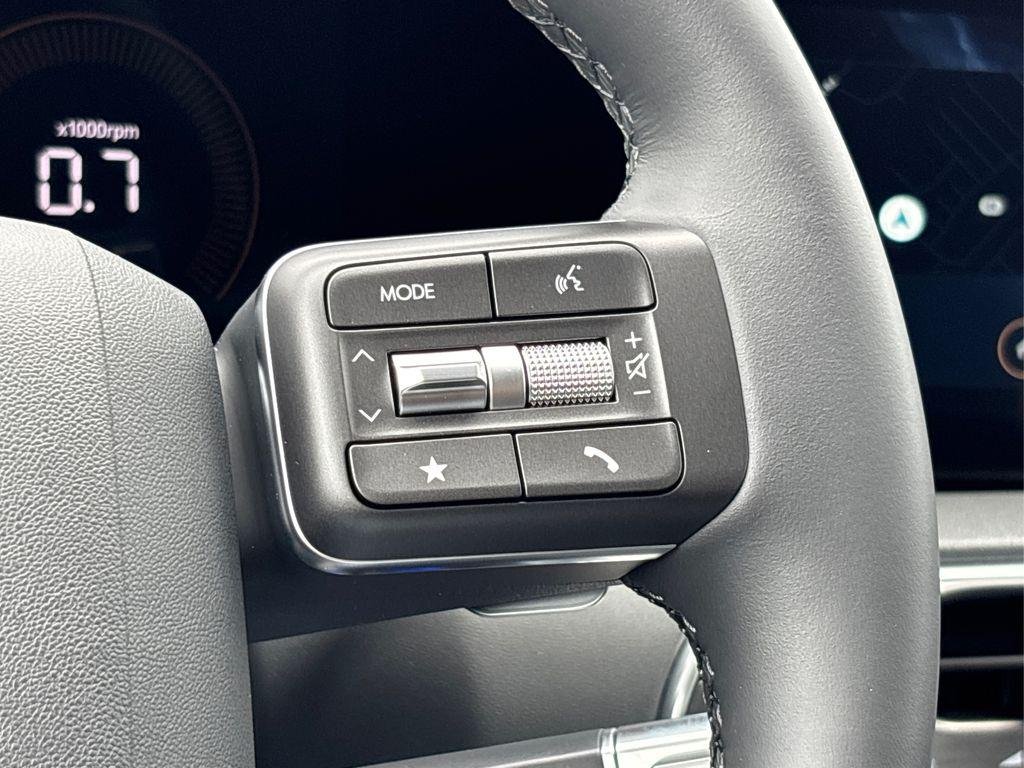 New 2026 White Hyundai SE AWD image 23