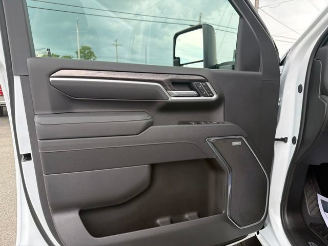 New 2026 Summit White Chevrolet LTZ image 16