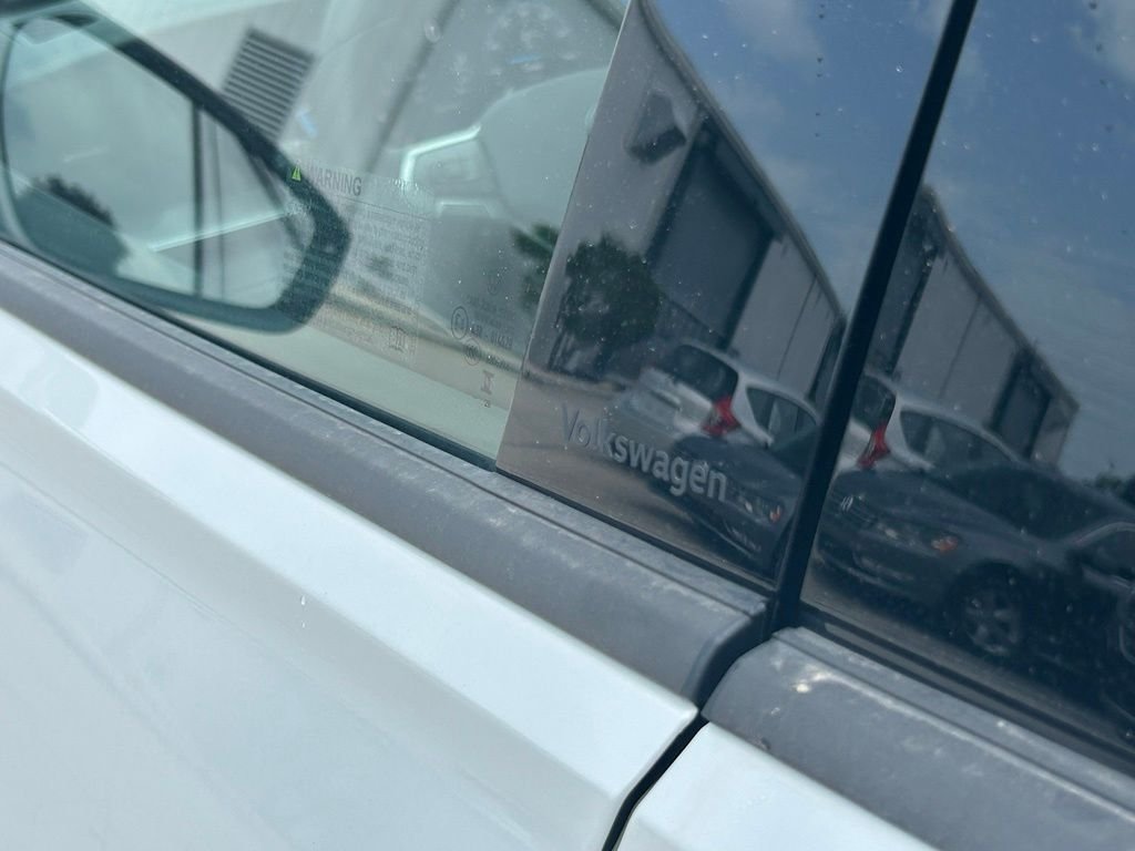 New 2026 White/off-white Volkswagen 2.0T SE R-Line Black image 26