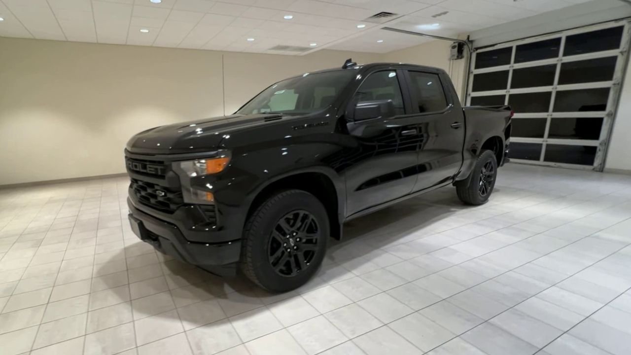 2025 Chevrolet Silverado 1500 Custom - Photo 35