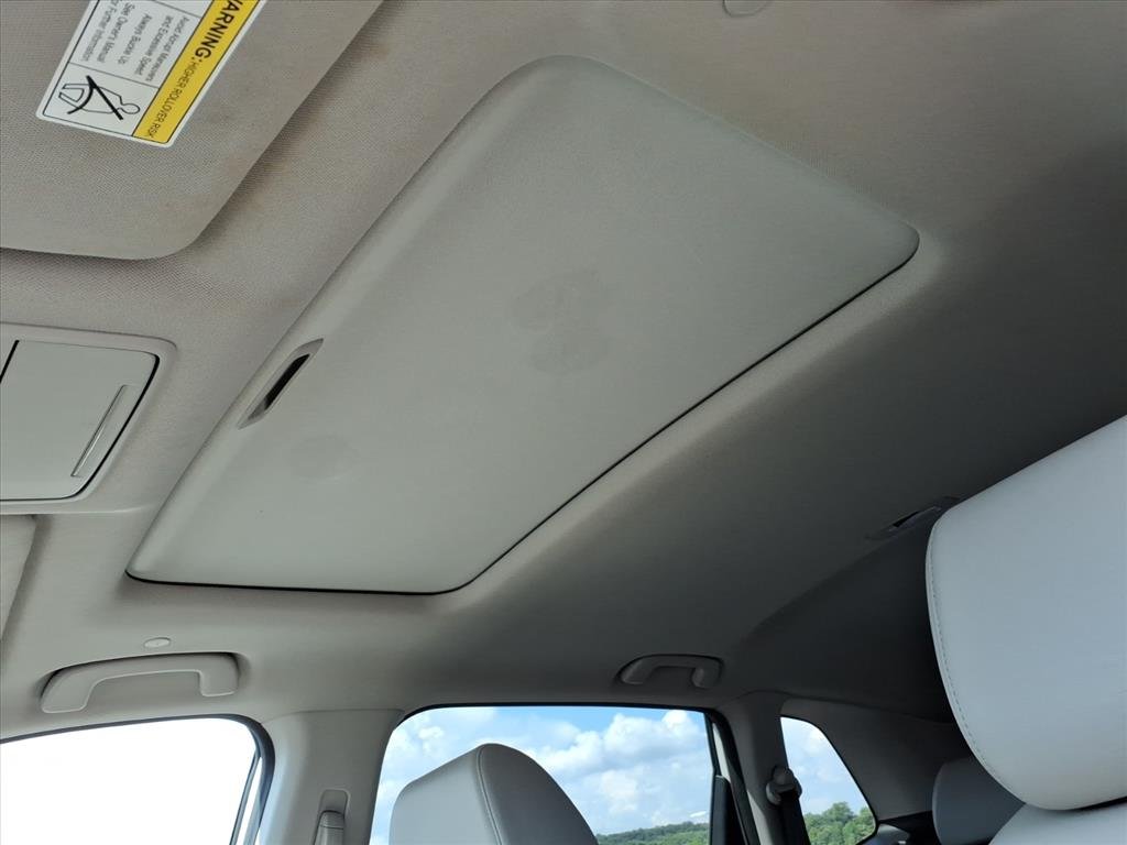 Used 2025 WHITE Honda EX-L image 15