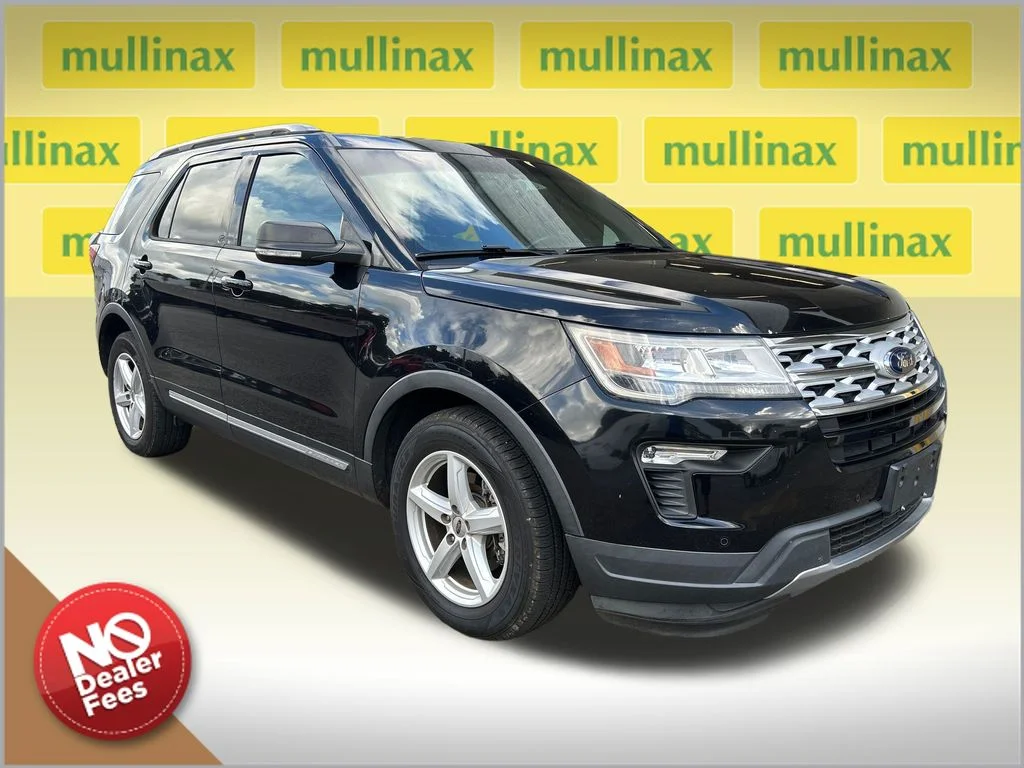 Used 2019 Black Ford XLT image 1