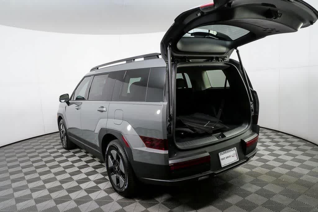 New 2026 Hampton Gray Hyundai SEL image 16