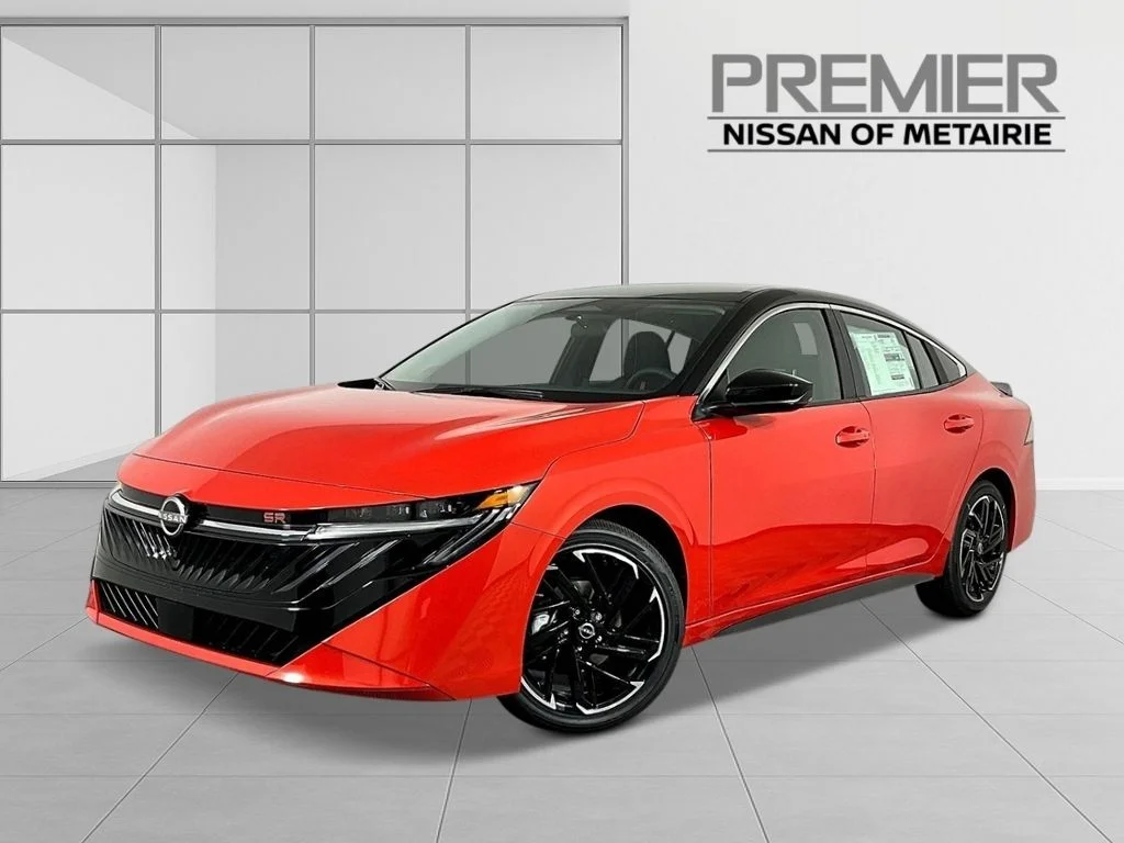 2026 Nissan Sentra SR CVT's photo
