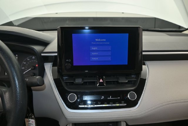 Used 2023 Sonic Silver Toyota L image 9