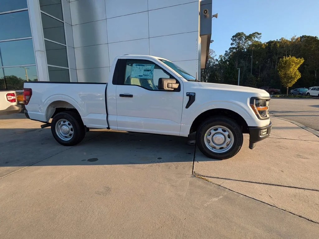New 2026 White Ford XL image 3
