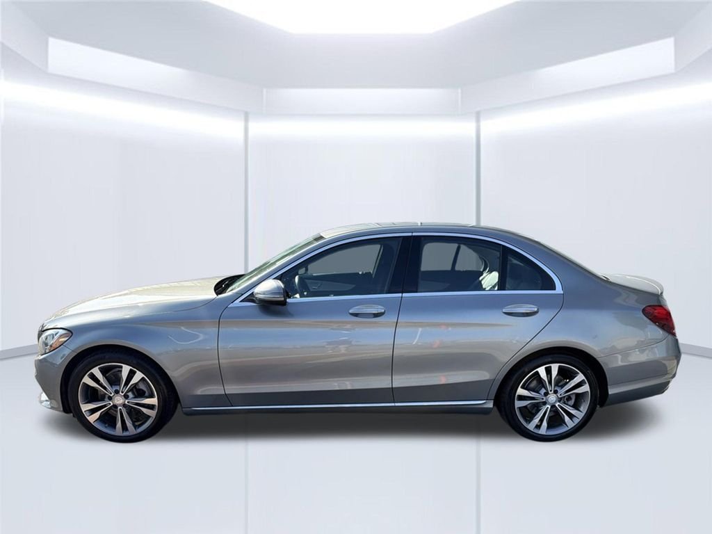 Used 2016 Silver Mercedes-Benz C 300 image 3