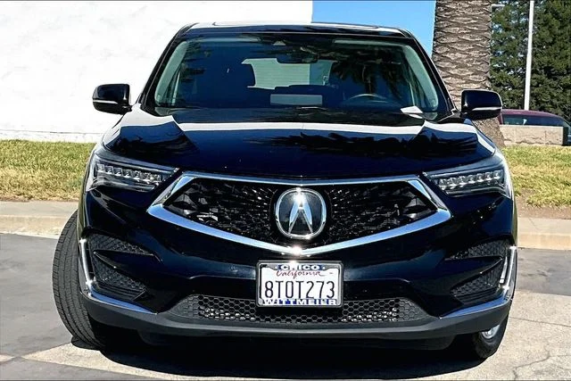 Used 2020  Acura Base image 3