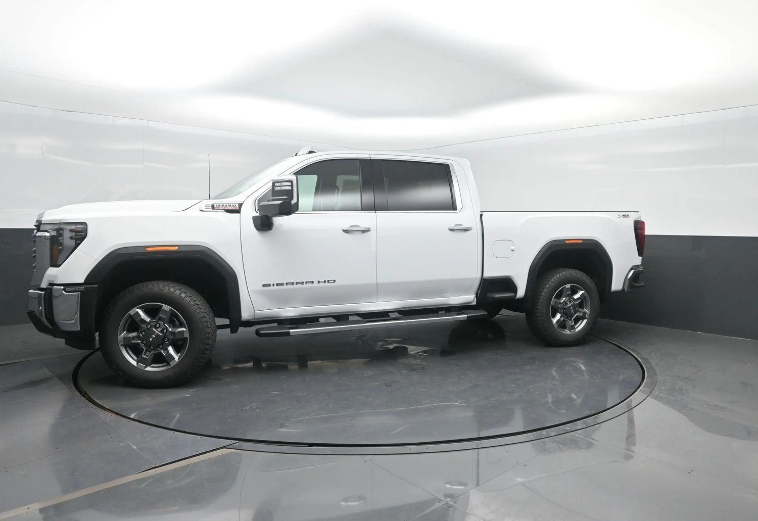 New 2026 Summit White GMC SLT image 1