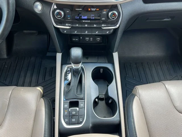 Used 2020 Red Hyundai Limited image 15
