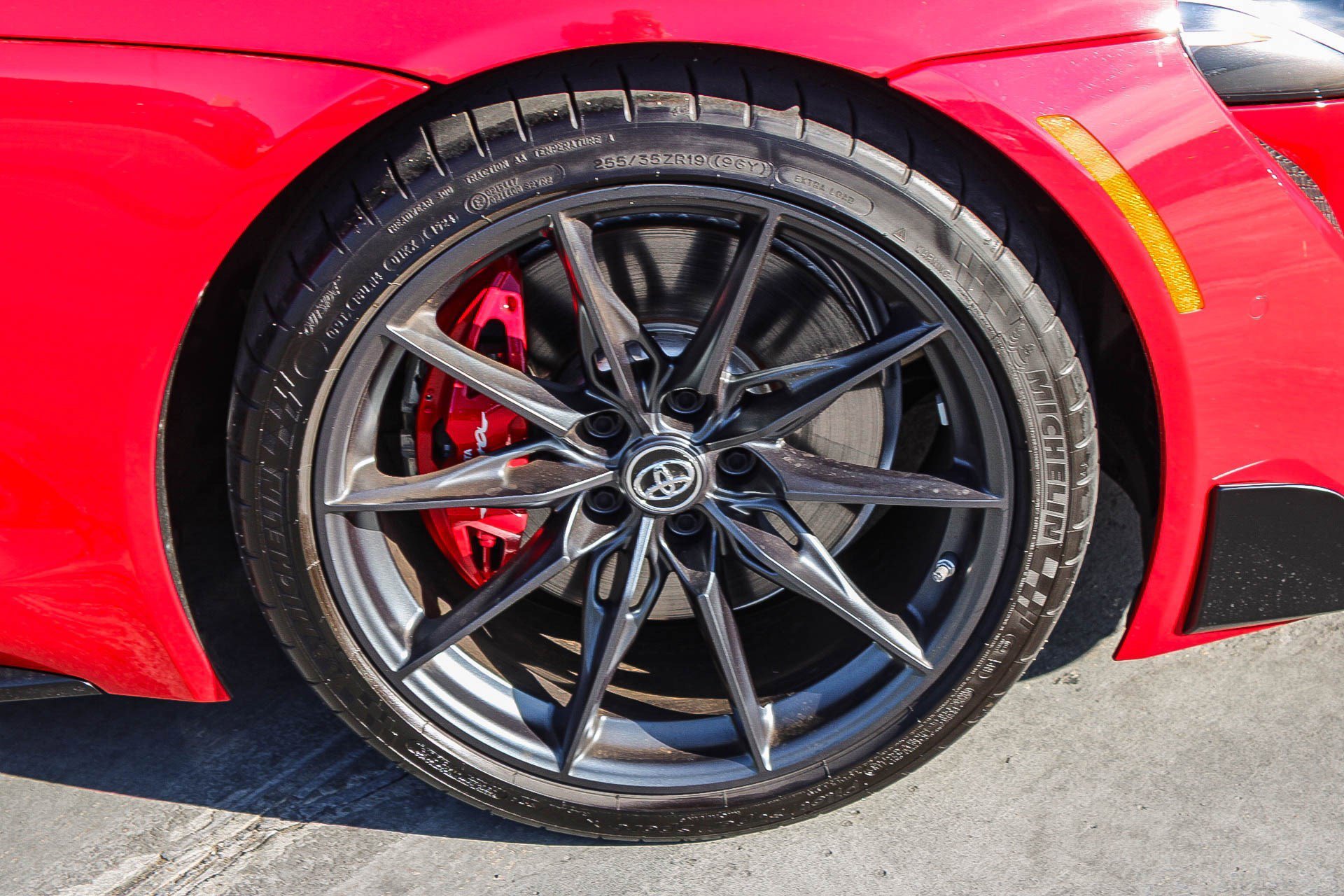 2024 Toyota Supra - Photo 10