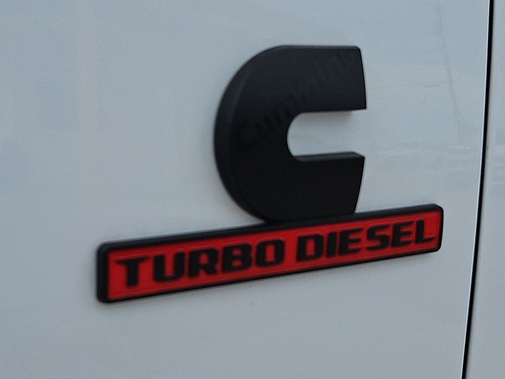 New 2026 Bright White Clearcoat RAM Tradesman image 11