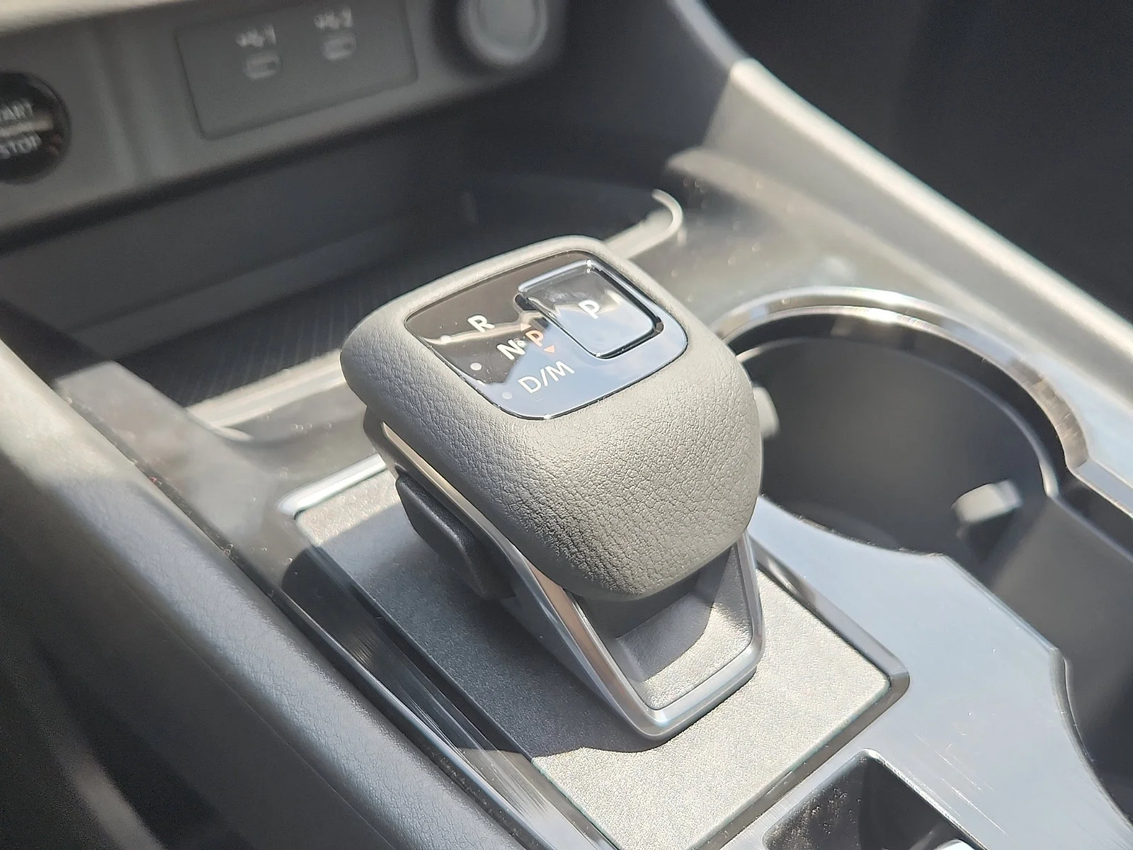 New 2026 Everest White Pearl TriCoat Nissan SV image 12