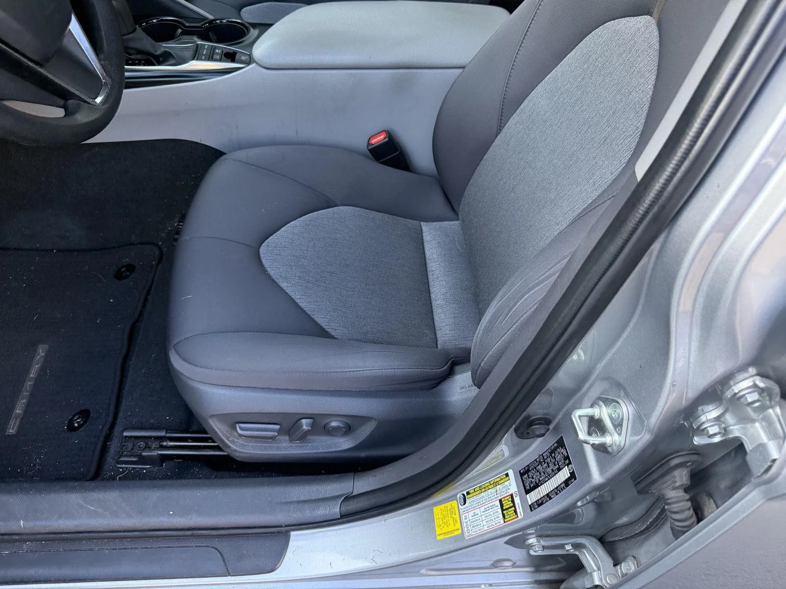 Used 2020 Celestial Silver Metallic Toyota Hybrid LE image 9