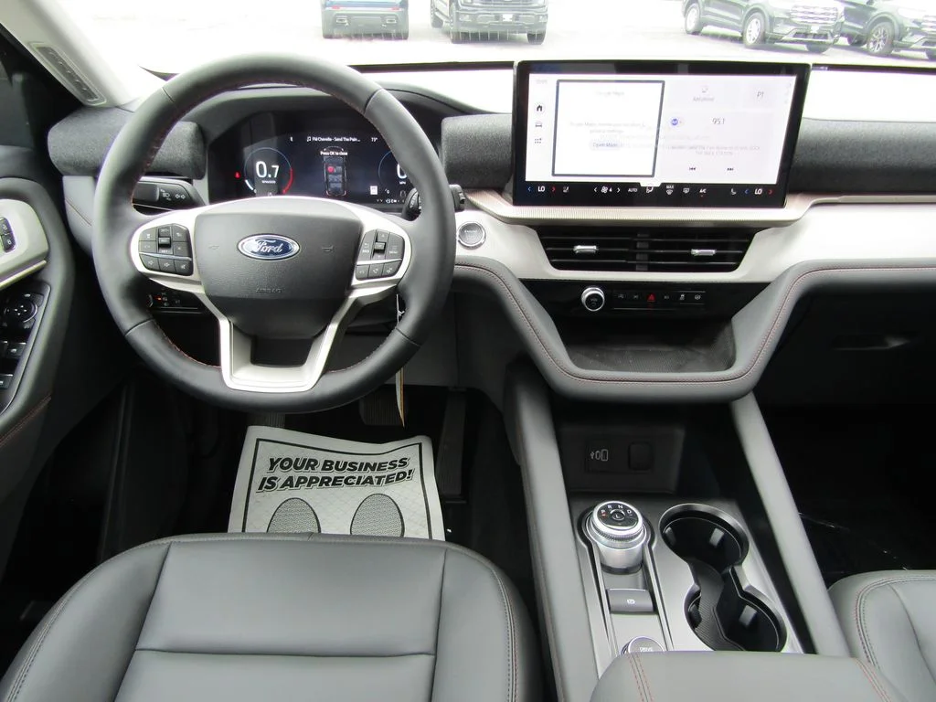 New 2026 Agate Black Metallic Ford Active image 11