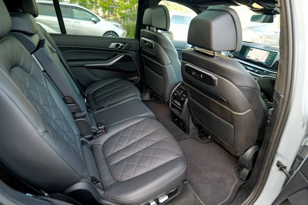 Used 2024 Brooklyn Gray Metallic BMW xDrive40i image 34