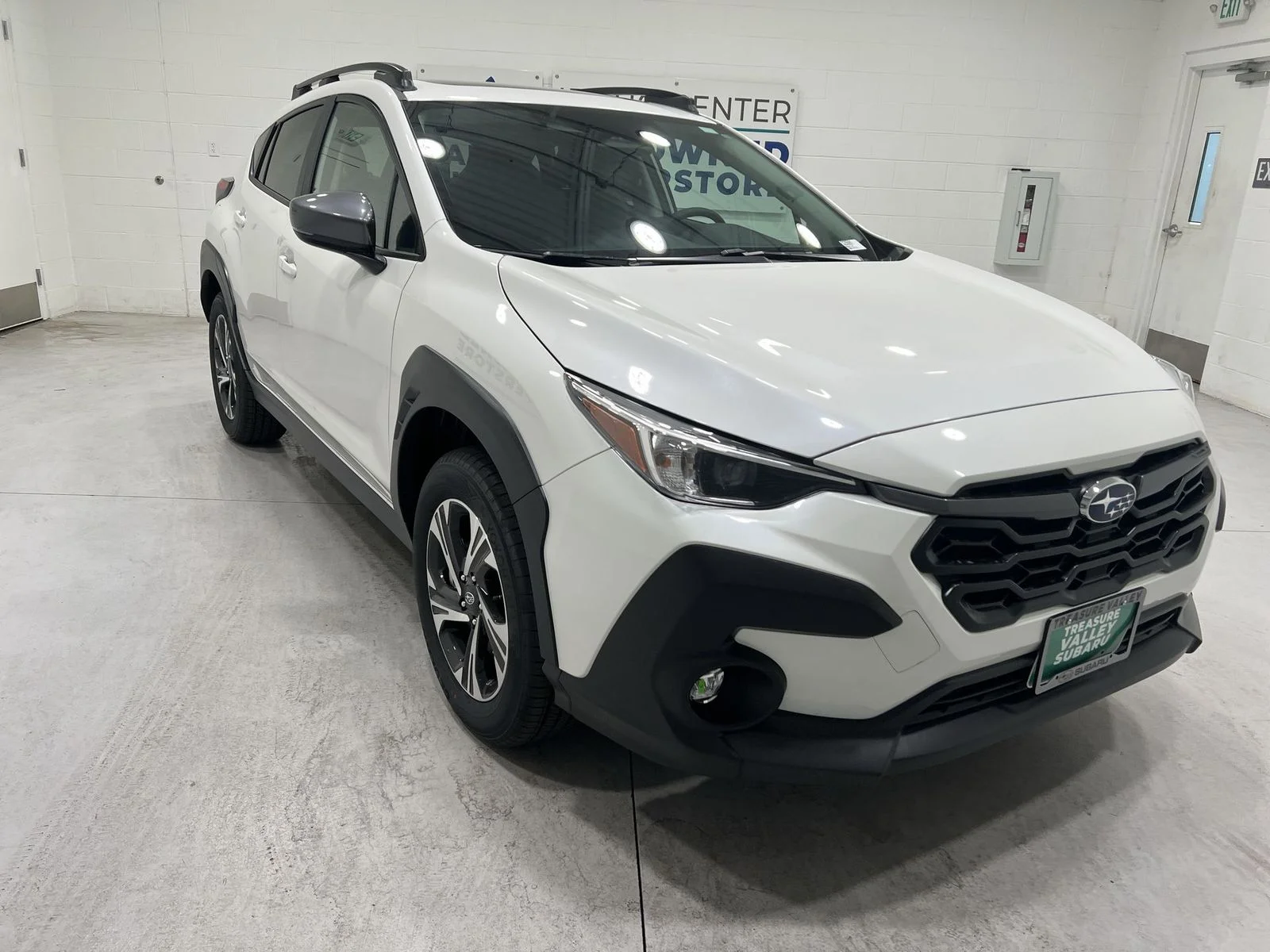 New 2026 CRYSTAL WHITE PEARL Subaru Premium image 2