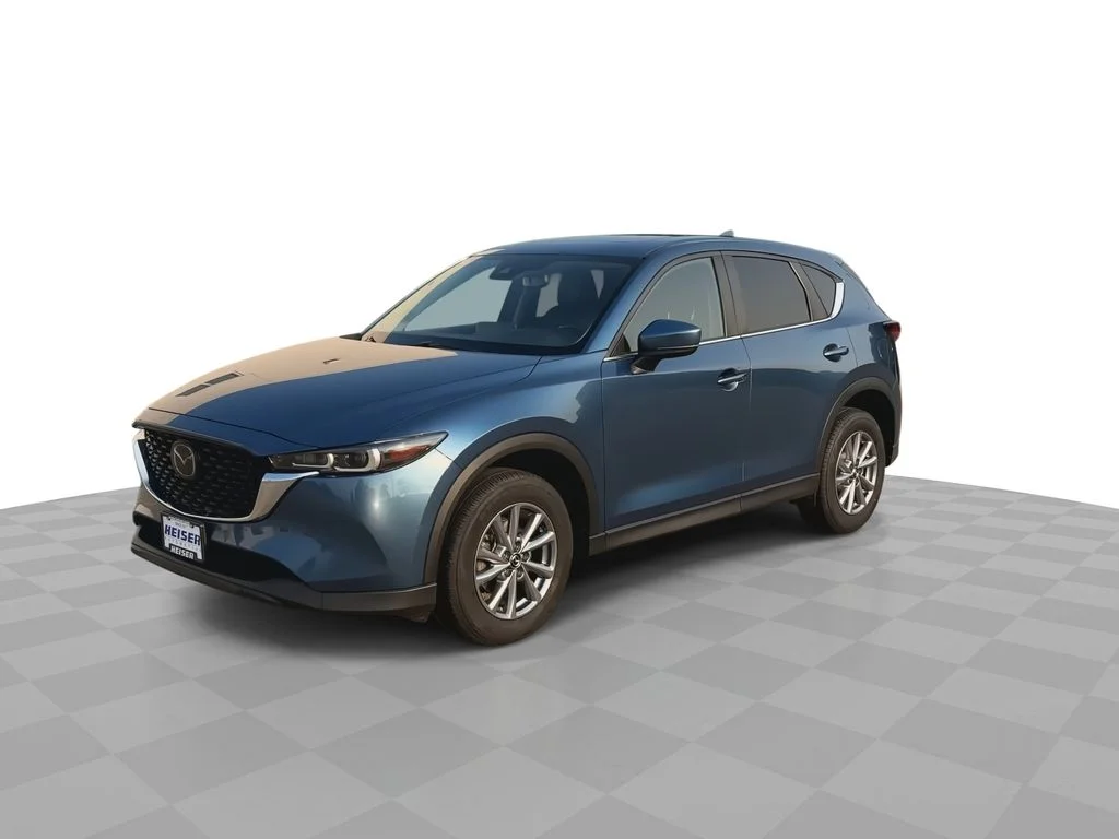 2023 Mazda CX-5 S Preferred package - Photo 4
