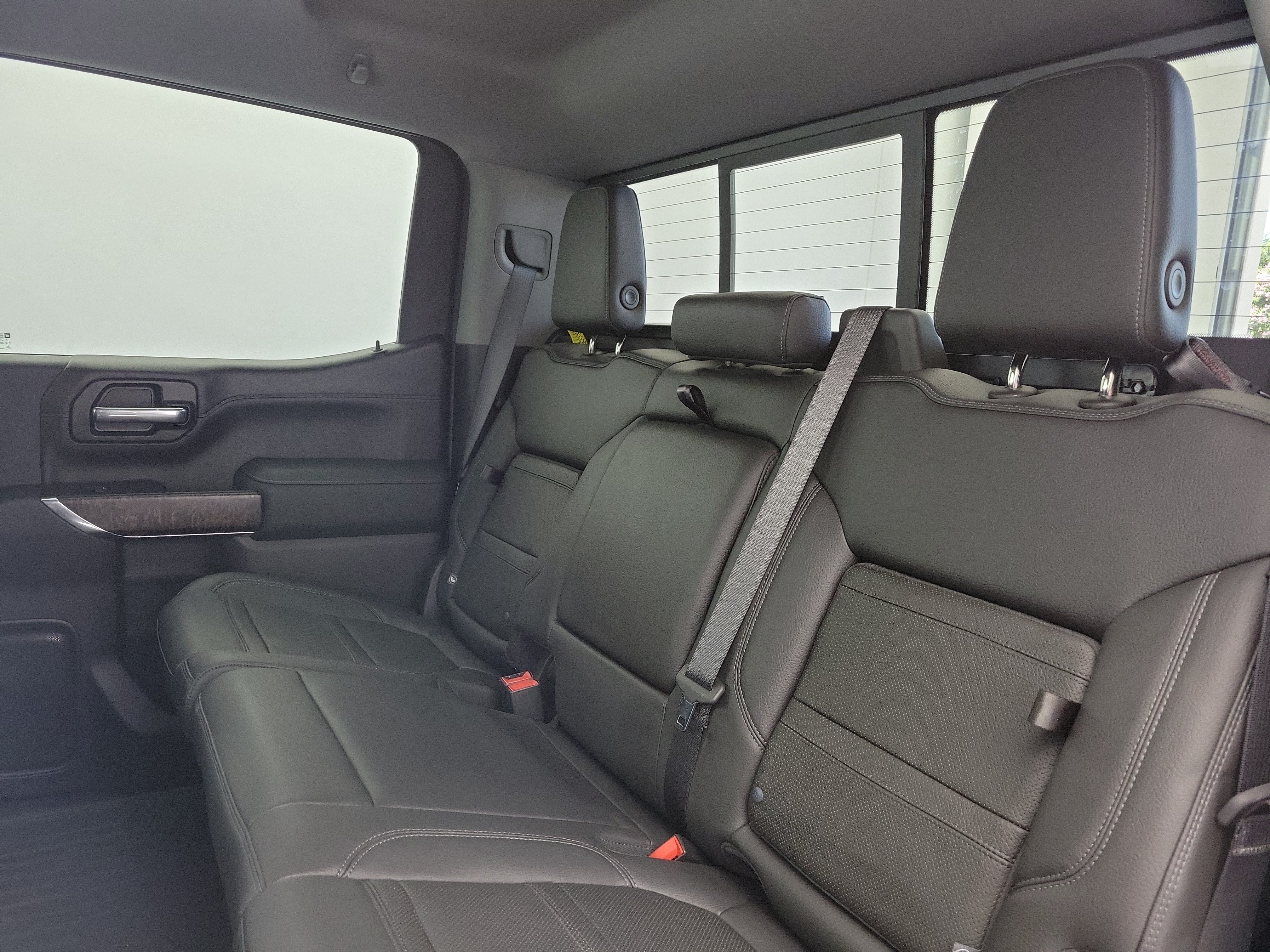 Used 2020 Dark Sky Metallic GMC Denali image 12