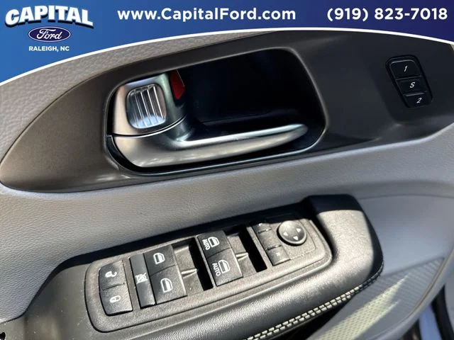 Used 2023 Gray Chrysler Touring L image 20