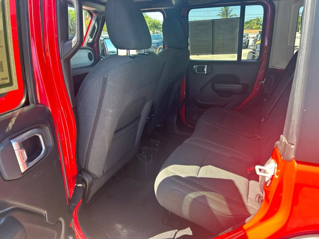Used 2024 Red Jeep Sport S image 31