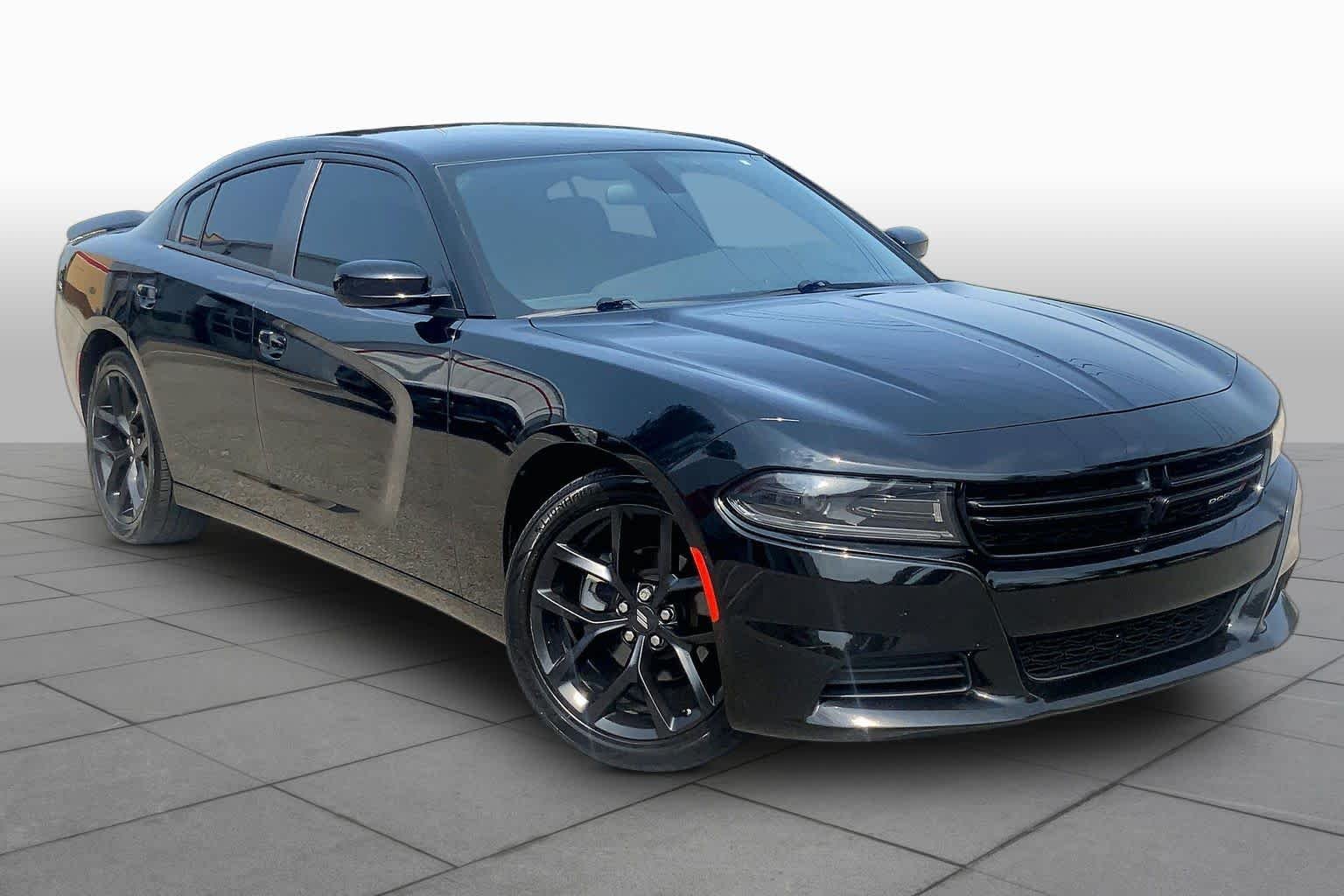 Used 2022 Dodge Charger SXT with VIN 2C3CDXBG1NH110504 for sale in Kansas City