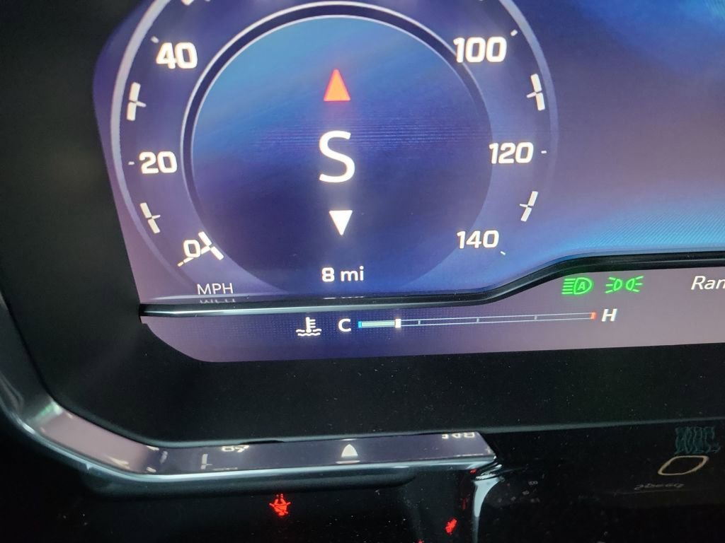 2025 Chevrolet Silverado 1500 LT - Photo 19