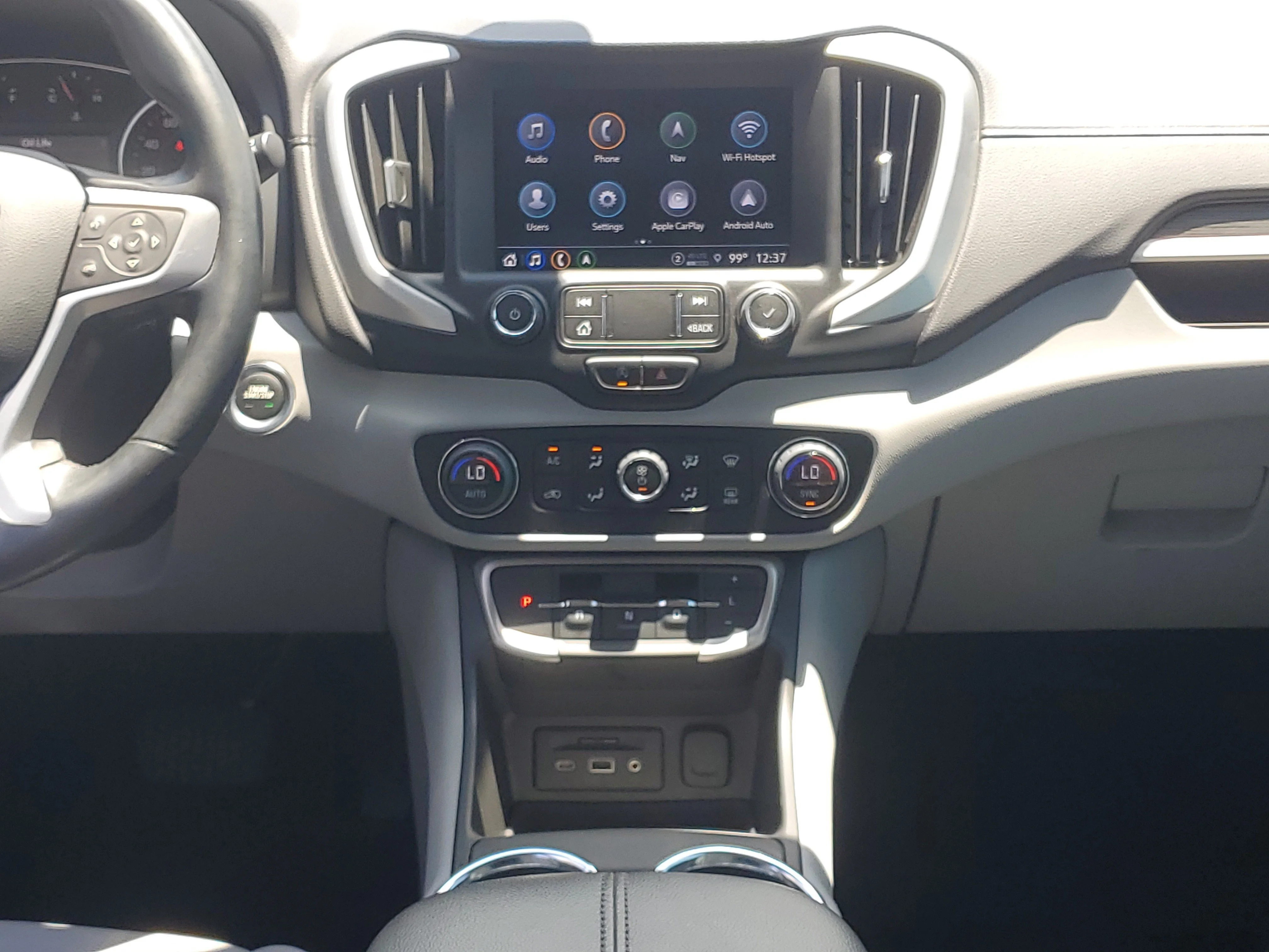 Used 2023 White Frost Tricoat GMC SLT image 18