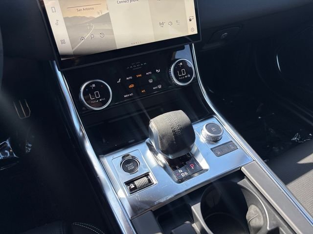 New 2024 Santorini Black JAGUAR P300 R-DYNAMIC SE AWD image 23