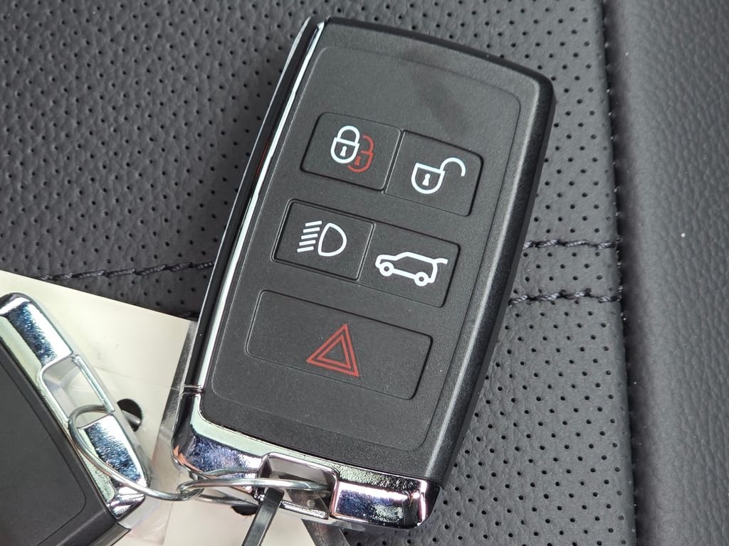 2026 Land Rover Range Rover Velar Dynamic SE - Photo 42