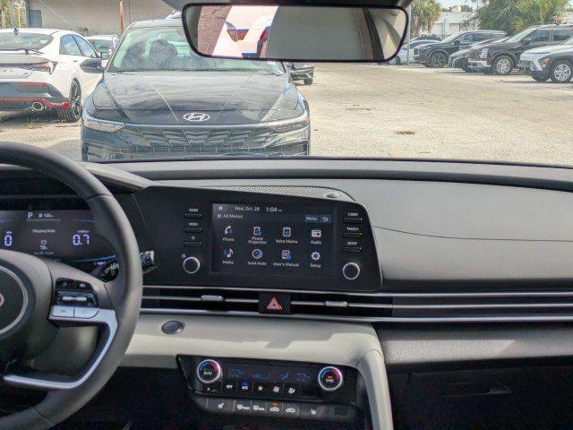 New 2026 Gray Hyundai SEL Sport Plus image 17