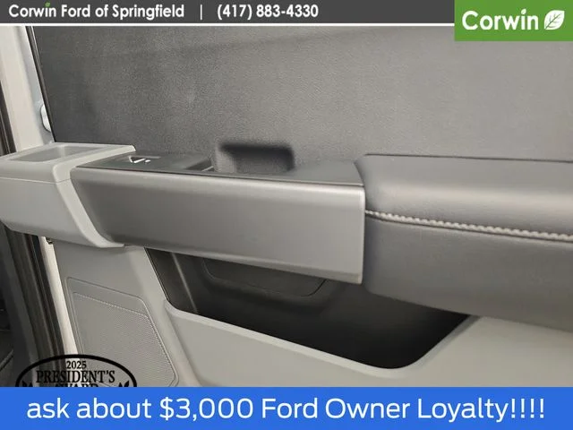 New 2026 Oxford White Ford F-250® XL image 18