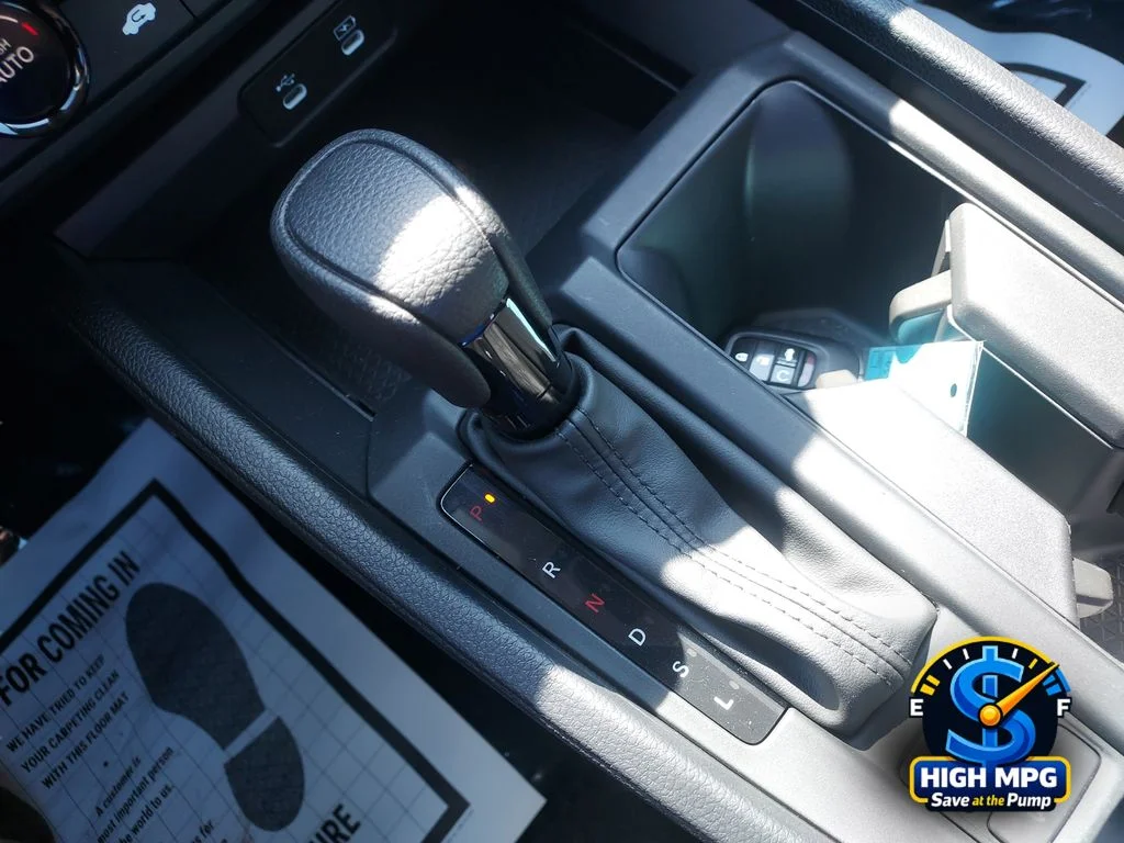 2025 Honda Accord LX - Photo 10