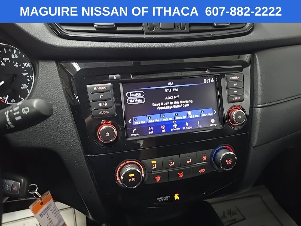 Used 2018 Gray Nissan S image 24
