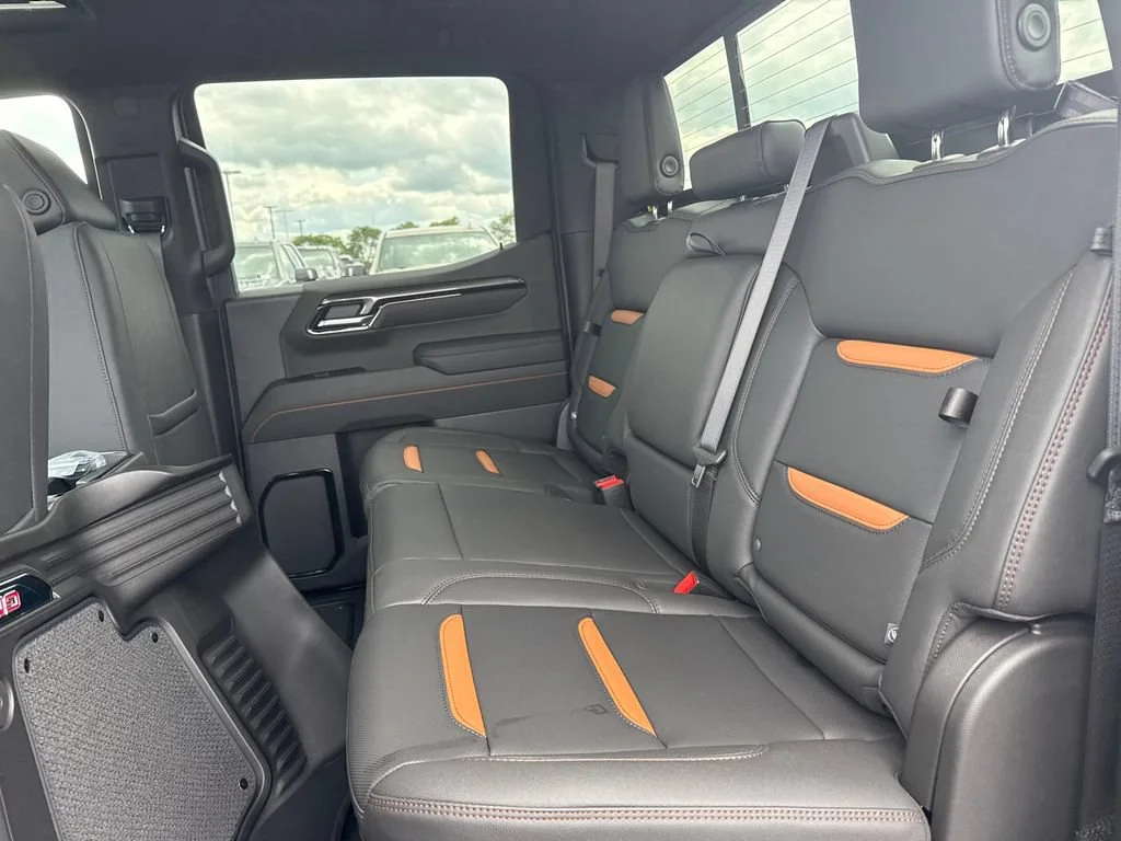 2026 GMC Sierra 1500 AT4 - Photo 33