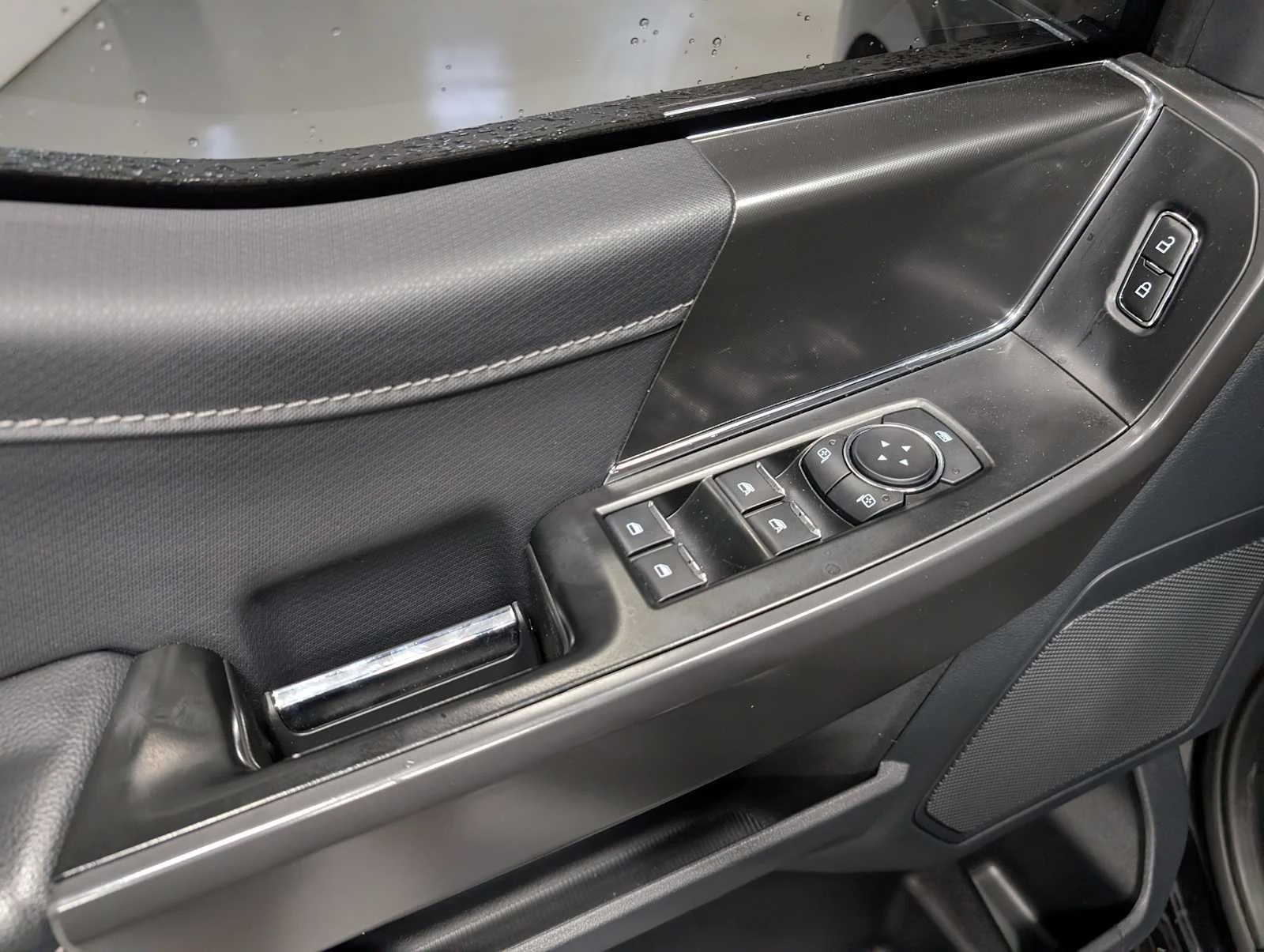 Used 2024 Agate Black Metallic Ford XLT image 42