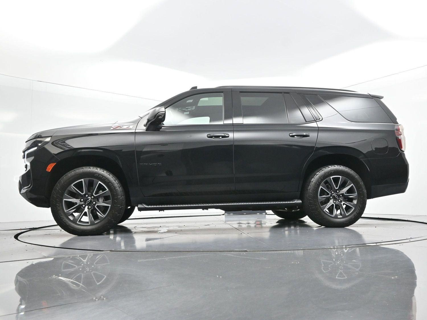 Used 2023 Black Chevrolet Z71 image 47