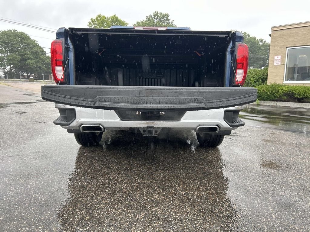 Used 2019 Blue GMC SLE image 11