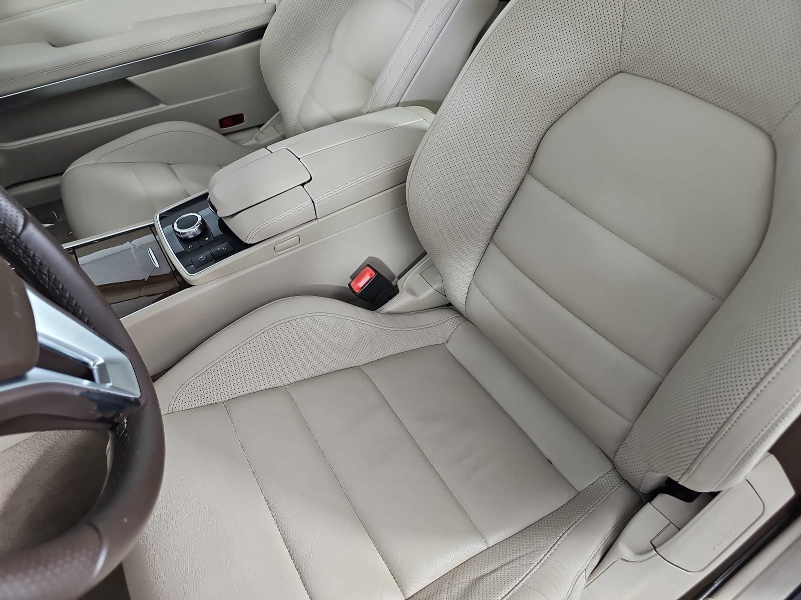 Used 2016 Black Mercedes-Benz E 400 image 15