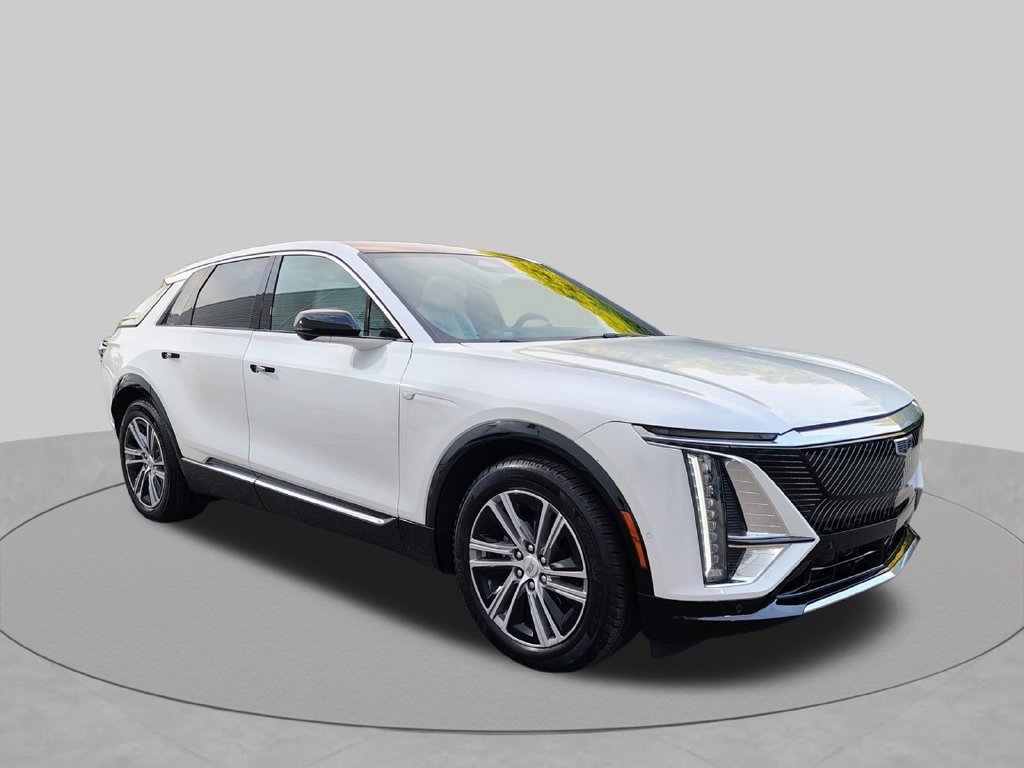 Used 2024 Crystal White Tricoat Cadillac Luxury 1 image 3