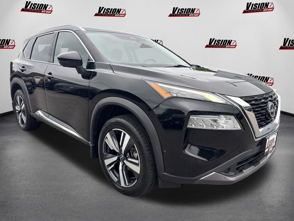 Used 2023 Black Nissan SL image 3